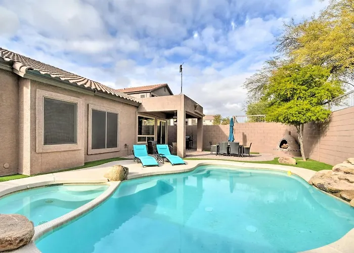 Holiday home Private Pool & Community Perks: Home! Mesa