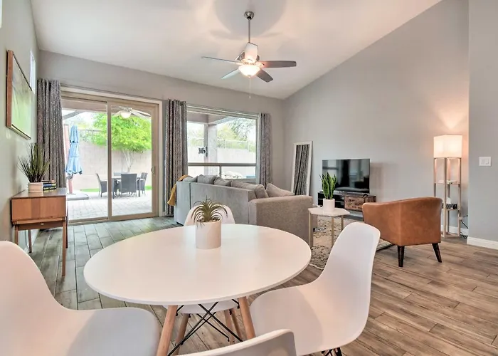Private Pool & Community Perks: Home! *