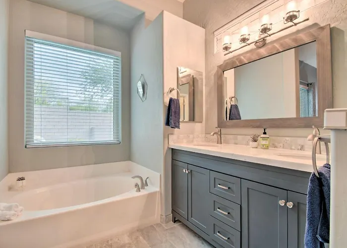 Holiday home Private Pool & Community Perks: Home! Mesa